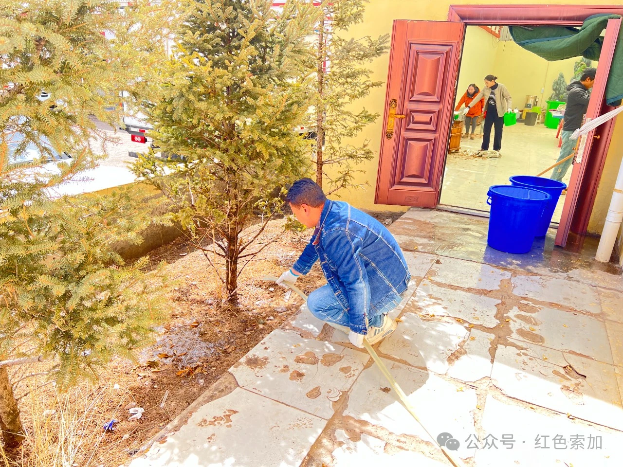 ec9d2bd937ddac33b909283763ae0c95.jpg